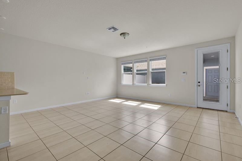 ISLES/LK NONA PH 3B - Residential Lease