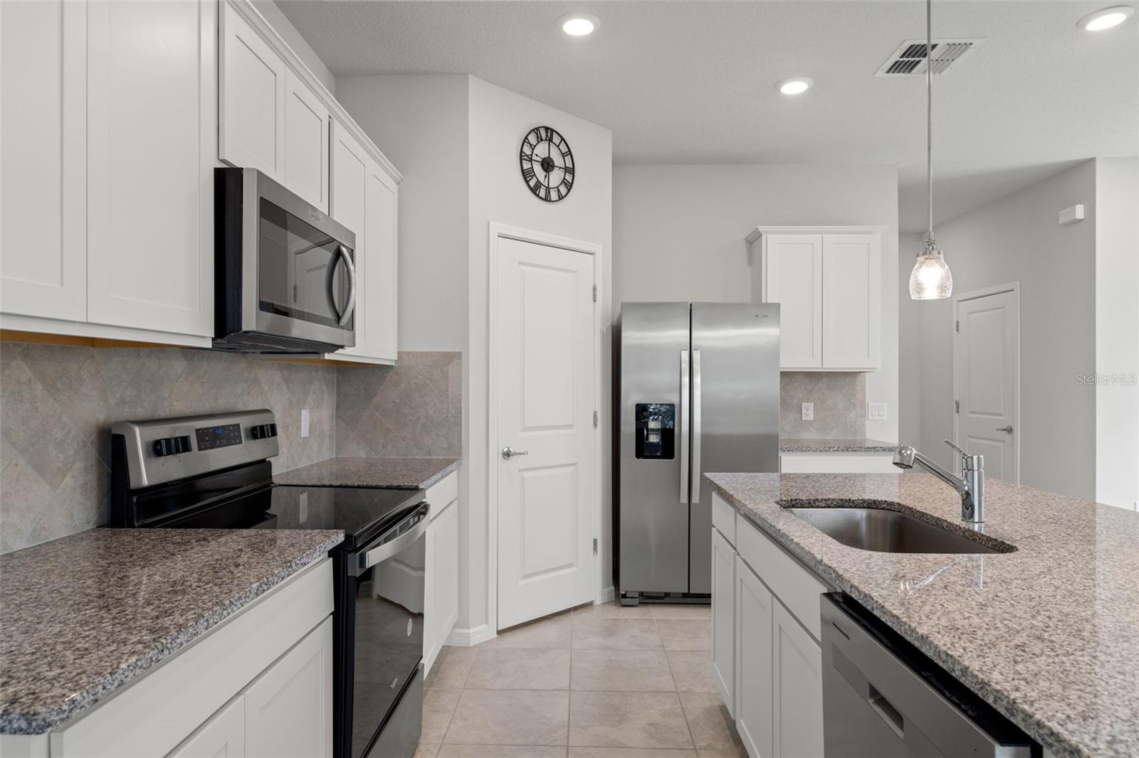 WESLEY RESERVE AT CHAPEL CROSSING - Residential