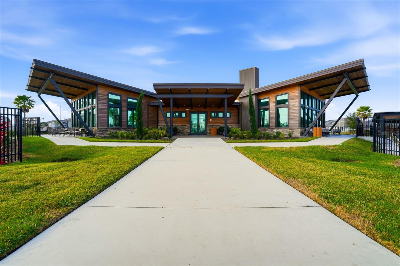 WESLEY RESERVE AT CHAPEL CROSSING - Residential