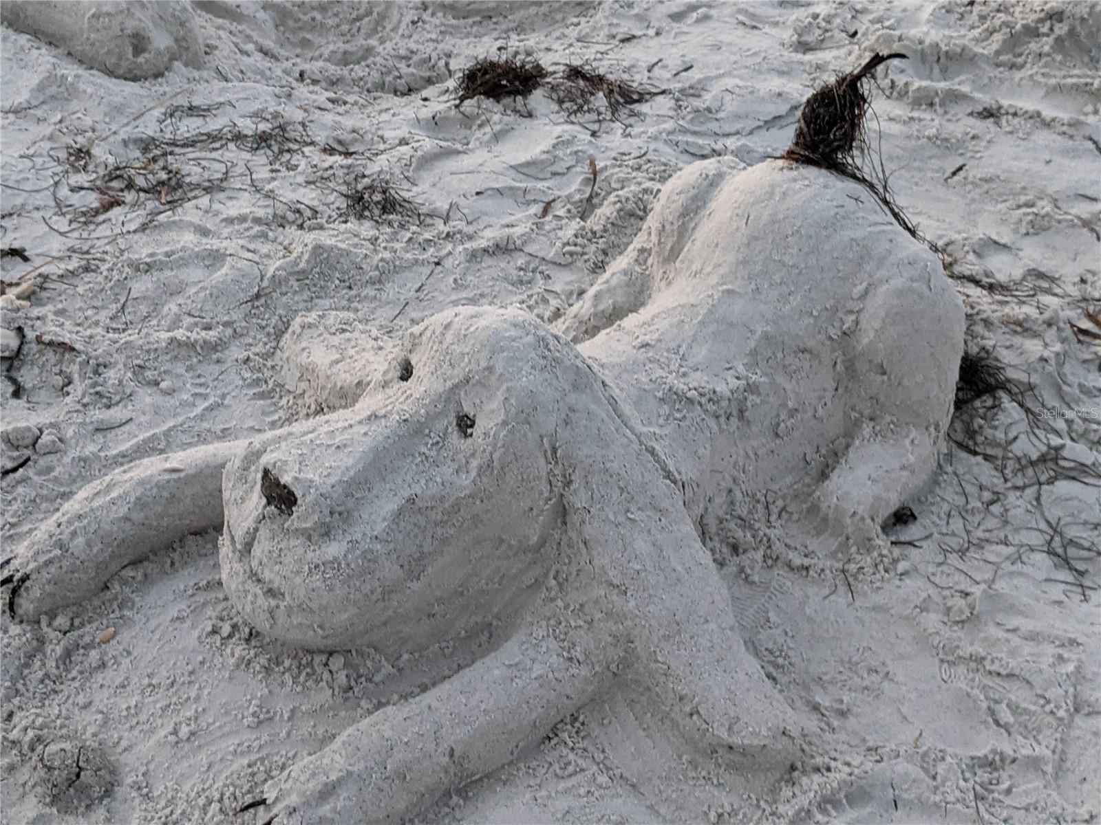 LA HACIENDA CONDO - Residential