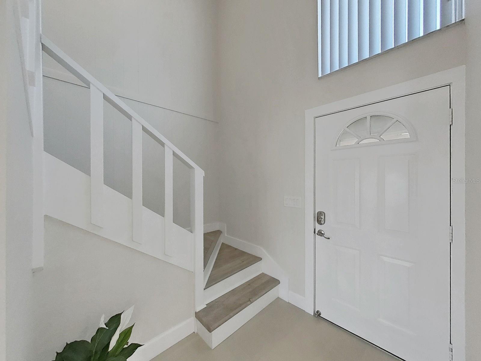 LA HACIENDA CONDO - Residential