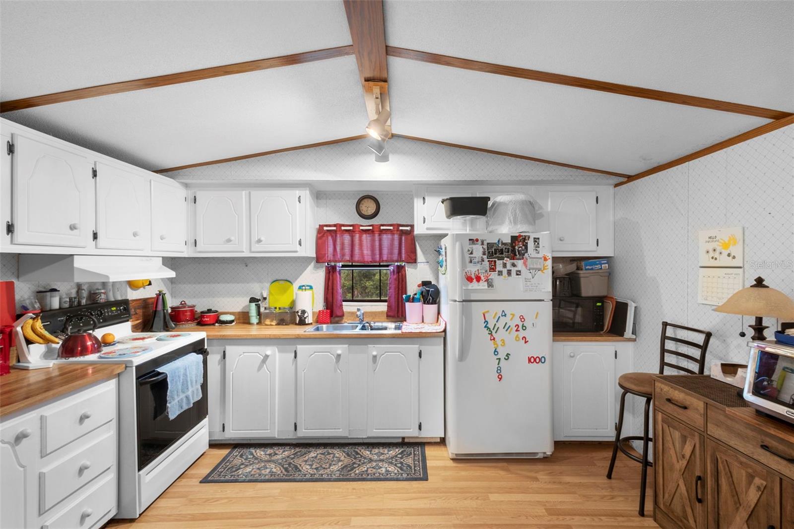 CROWS BLUFF COMMUNITY CENTER - Residential