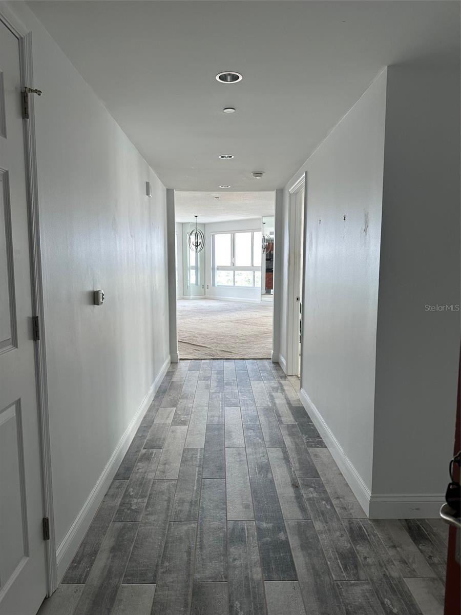 231 RIVERSIDE DRIVE 1510-1