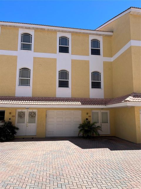 11595 GULF BOULEVARD 5 ST PETERSBURG FL 33706