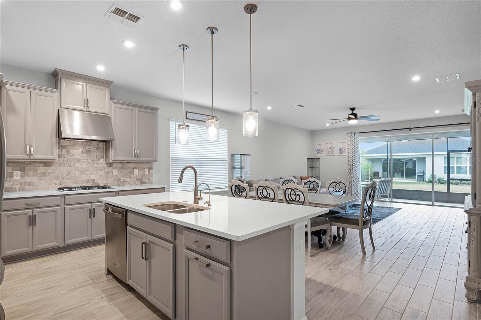 HIGHLAND RANCH/CANYONS PH 6 - Residential