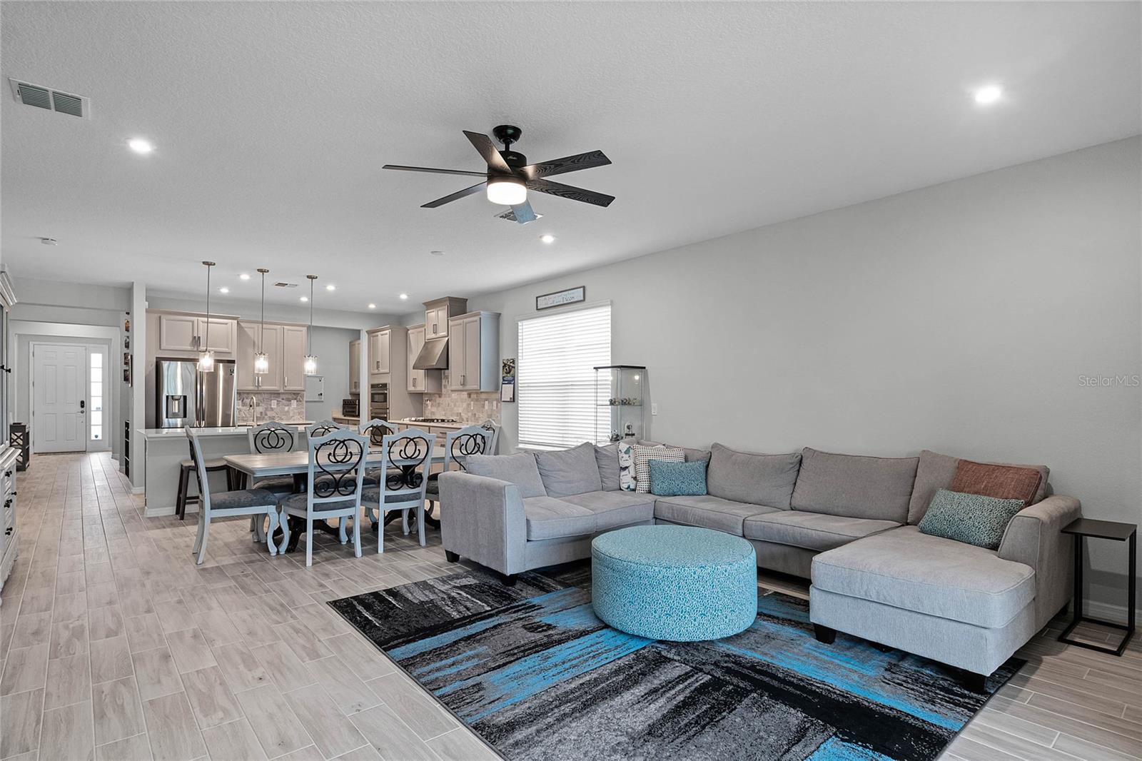 HIGHLAND RANCH/CANYONS PH 6 - Residential