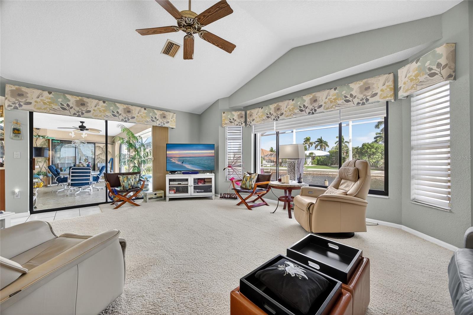 PUNTA GORDA ISLES SEC 14 - Residential