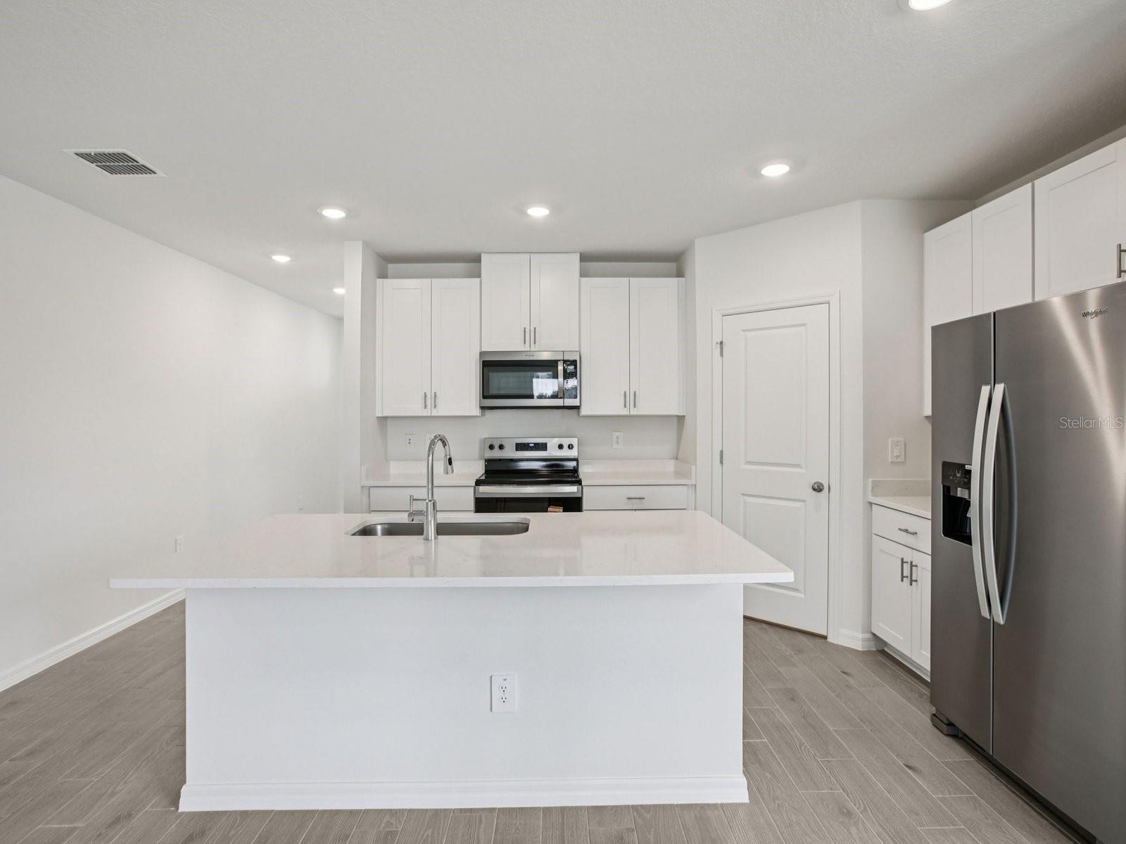 THE GROVE AT STUART CROSSING - Residential