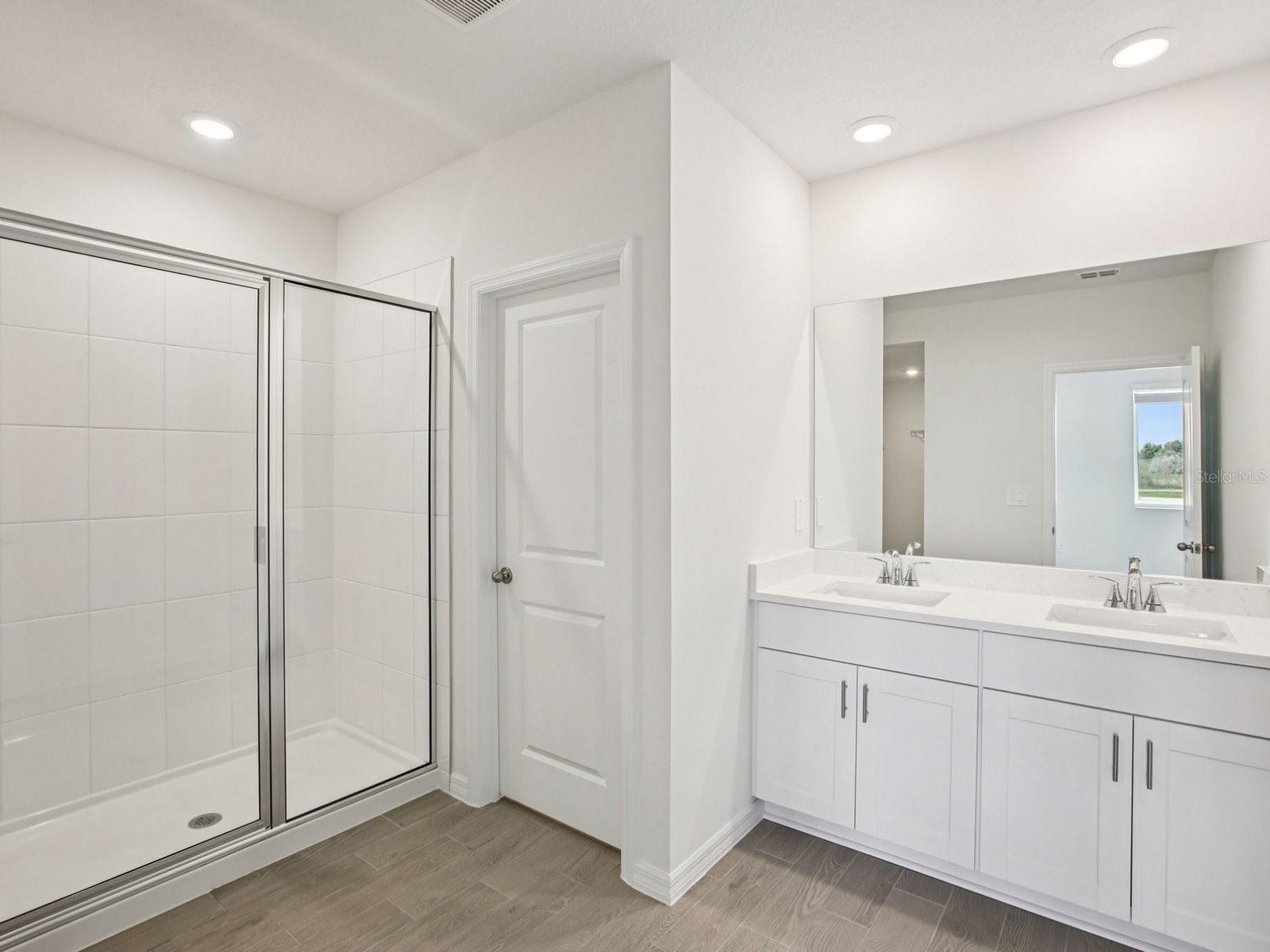 THE GROVE AT STUART CROSSING - Residential