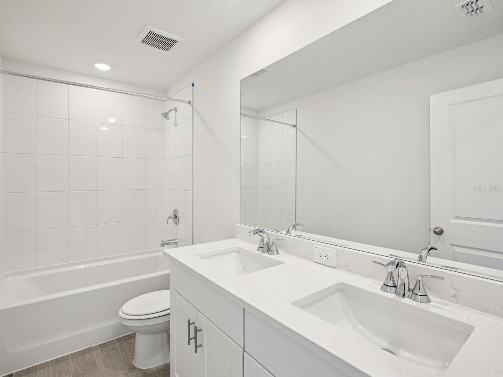 THE GROVE AT STUART CROSSING - Residential