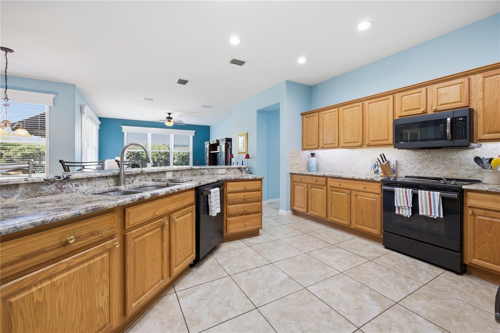 SPRUCE CRK CC SHERWOOD - Residential