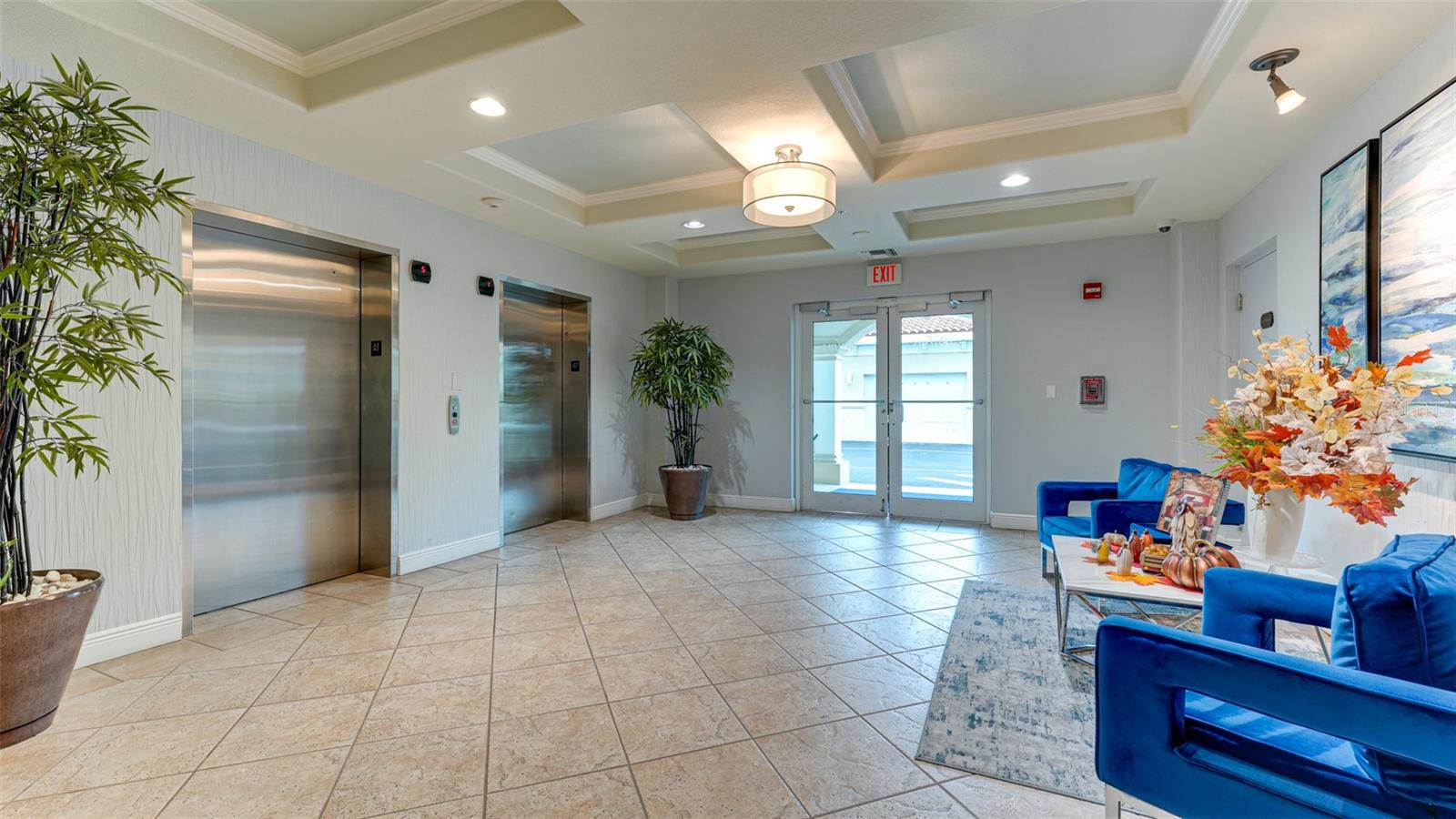 THE PALMS AT RIVIERA DUNES PH I - Residential Lease