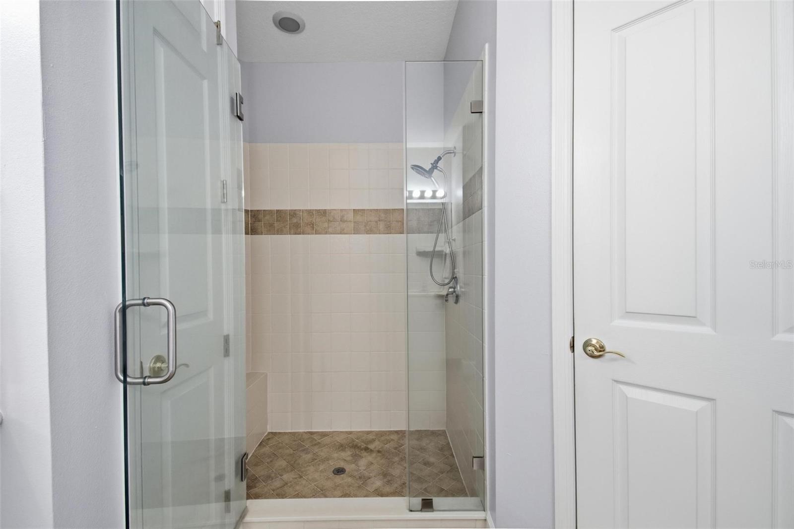 RIVER CLUB/GRAND HAVEN - Residential