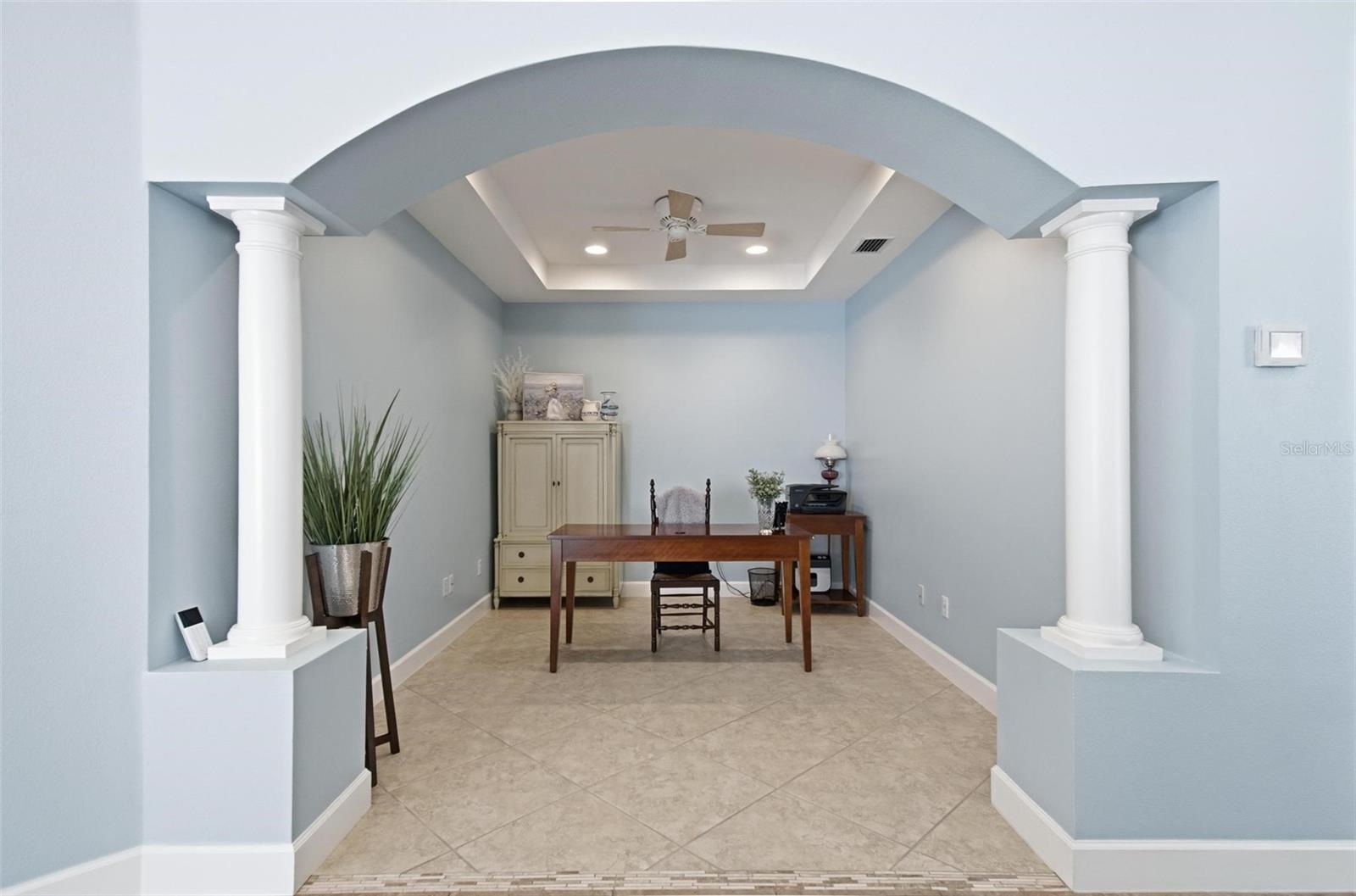 RIVER CLUB/GRAND HAVEN - Residential