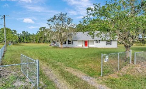 Photo of 3546 Futch Road, Plant City, FL 33566 (MLS # TB8511966)