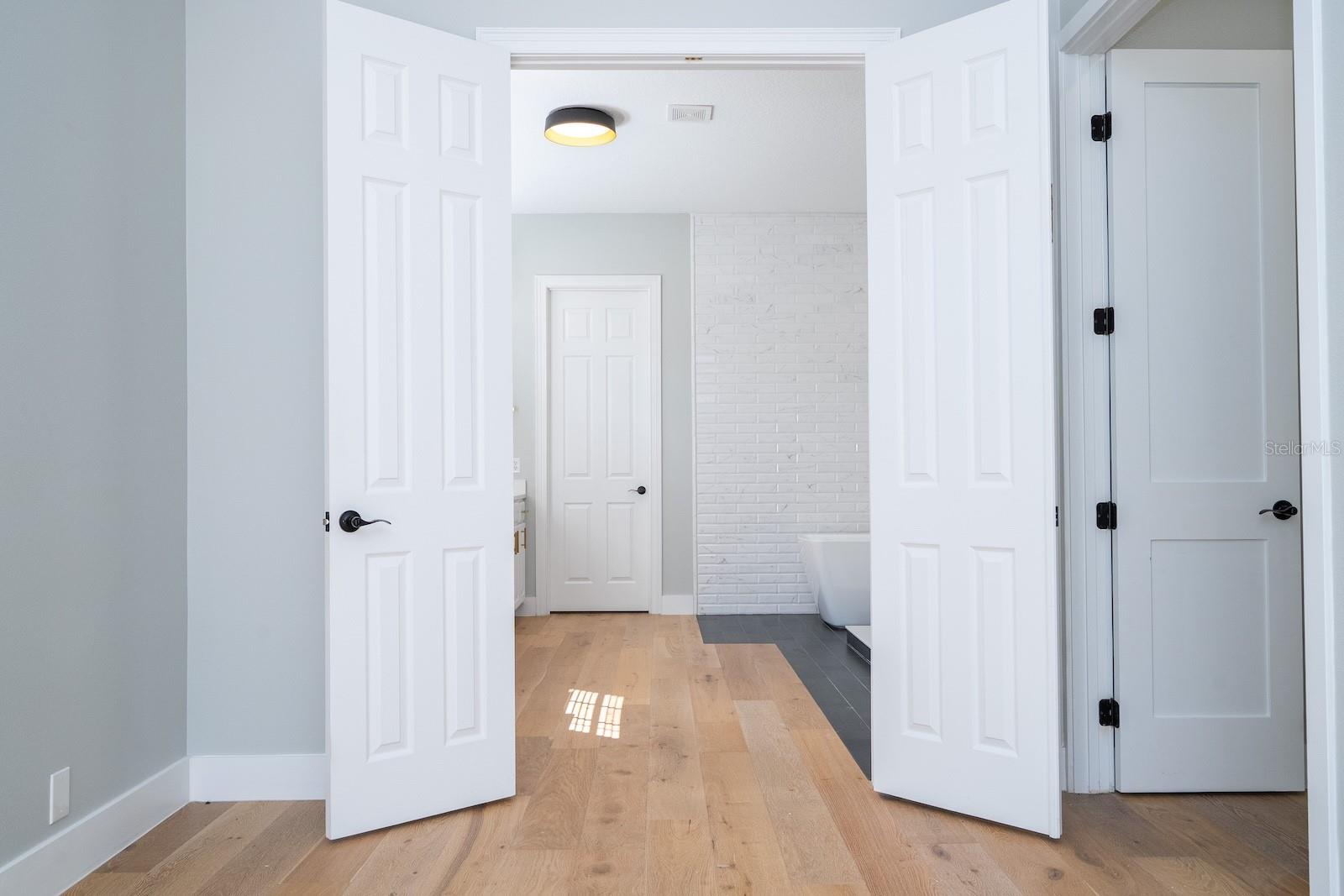 KEENES POINTE - Residential Lease