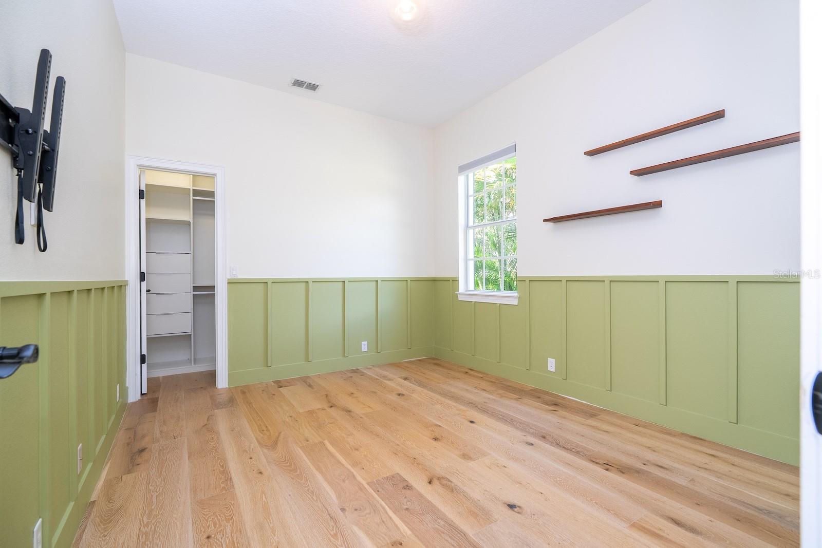 KEENES POINTE - Residential Lease