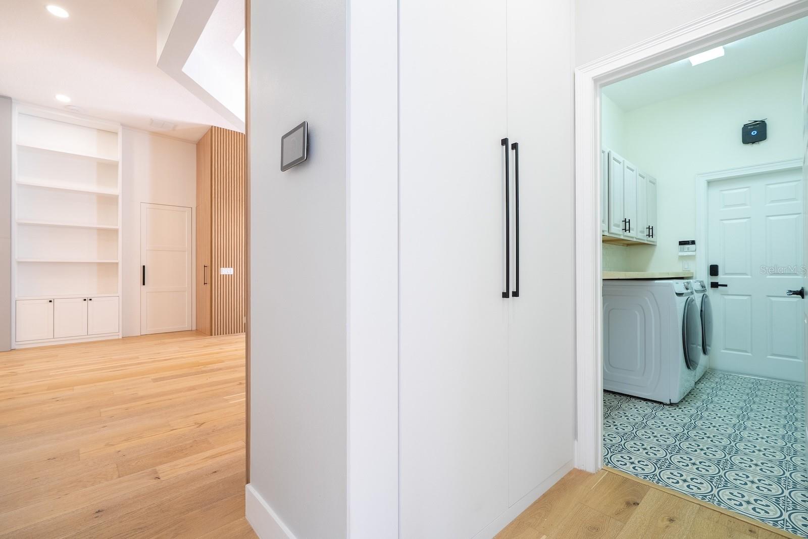 KEENES POINTE - Residential Lease