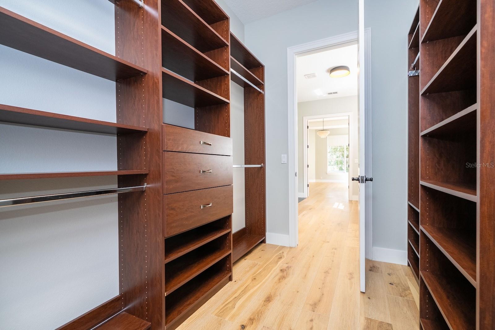 KEENES POINTE - Residential Lease