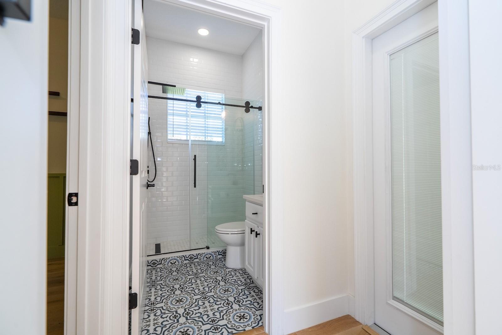 KEENES POINTE - Residential Lease