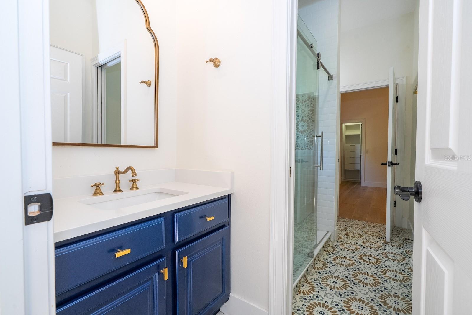 KEENES POINTE - Residential Lease