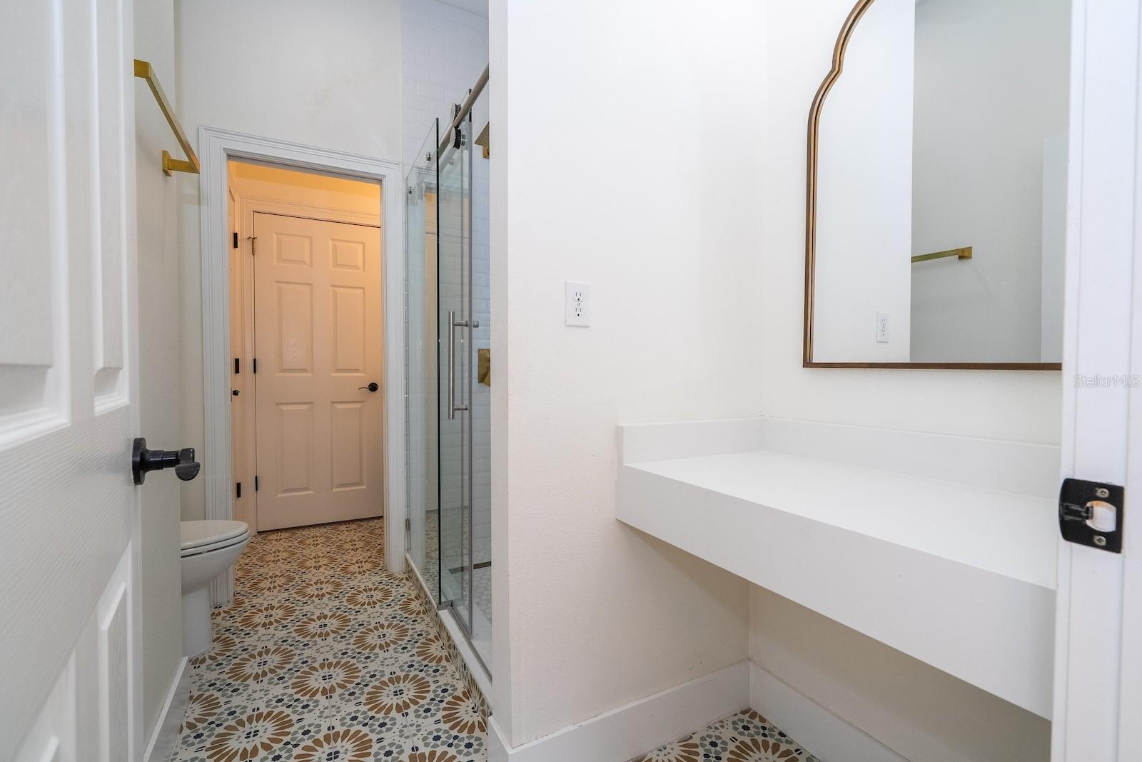 KEENES POINTE - Residential Lease