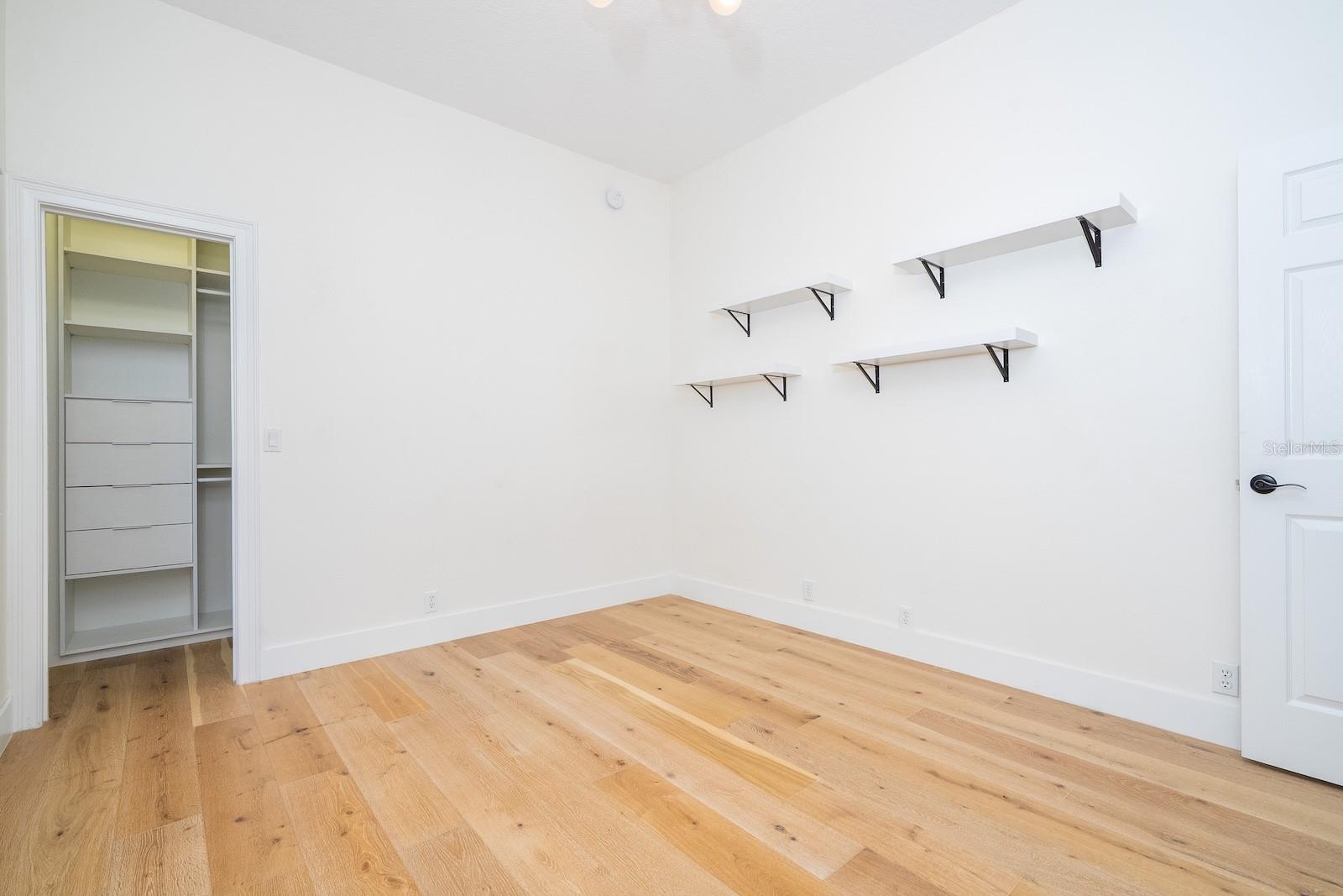 KEENES POINTE - Residential Lease