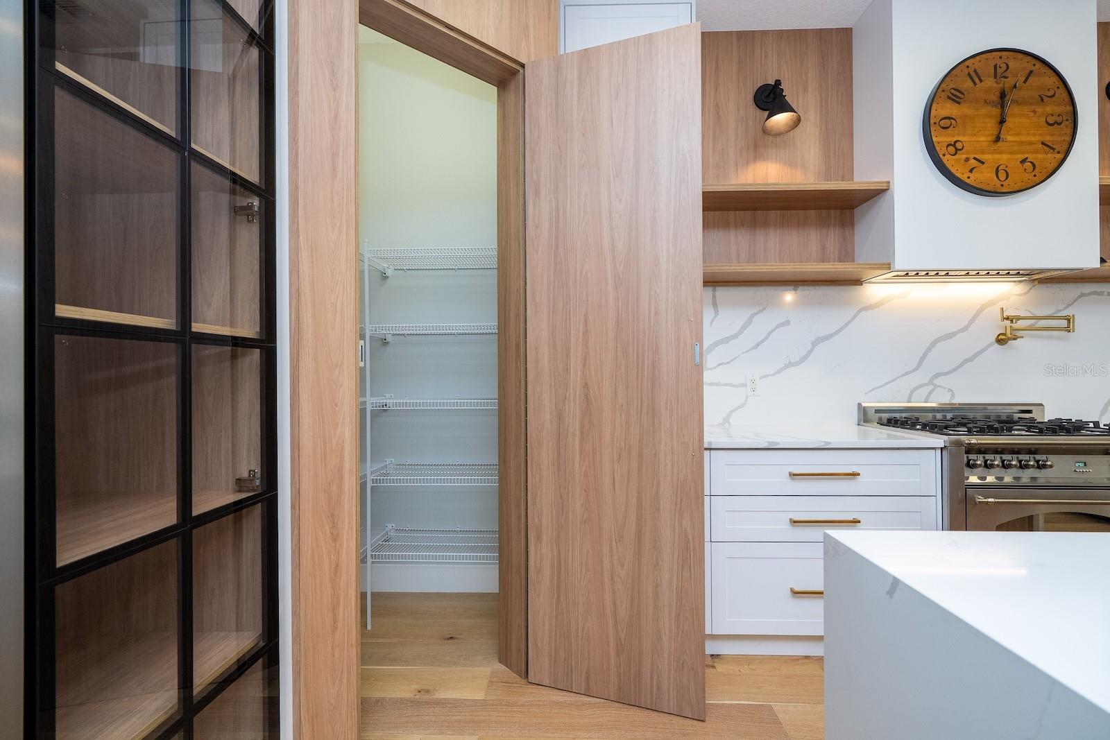 KEENES POINTE - Residential Lease