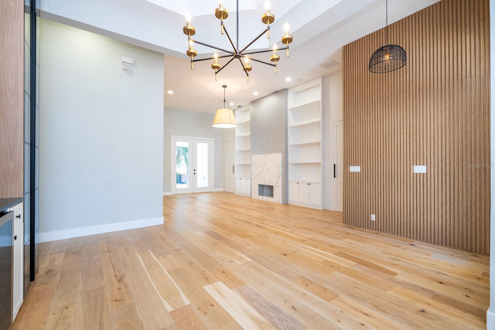 KEENES POINTE - Residential Lease