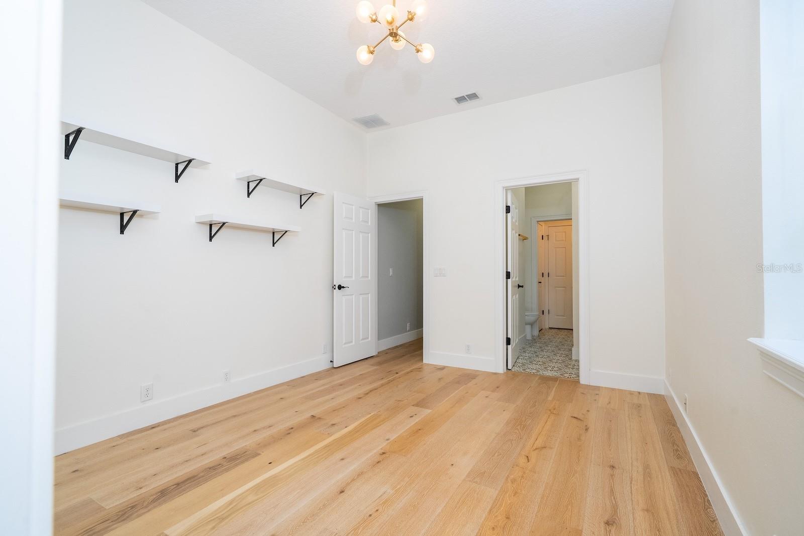 KEENES POINTE - Residential Lease