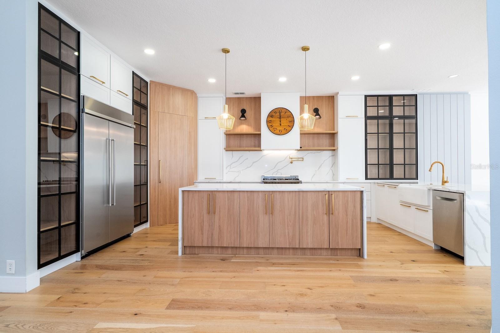 KEENES POINTE - Residential Lease