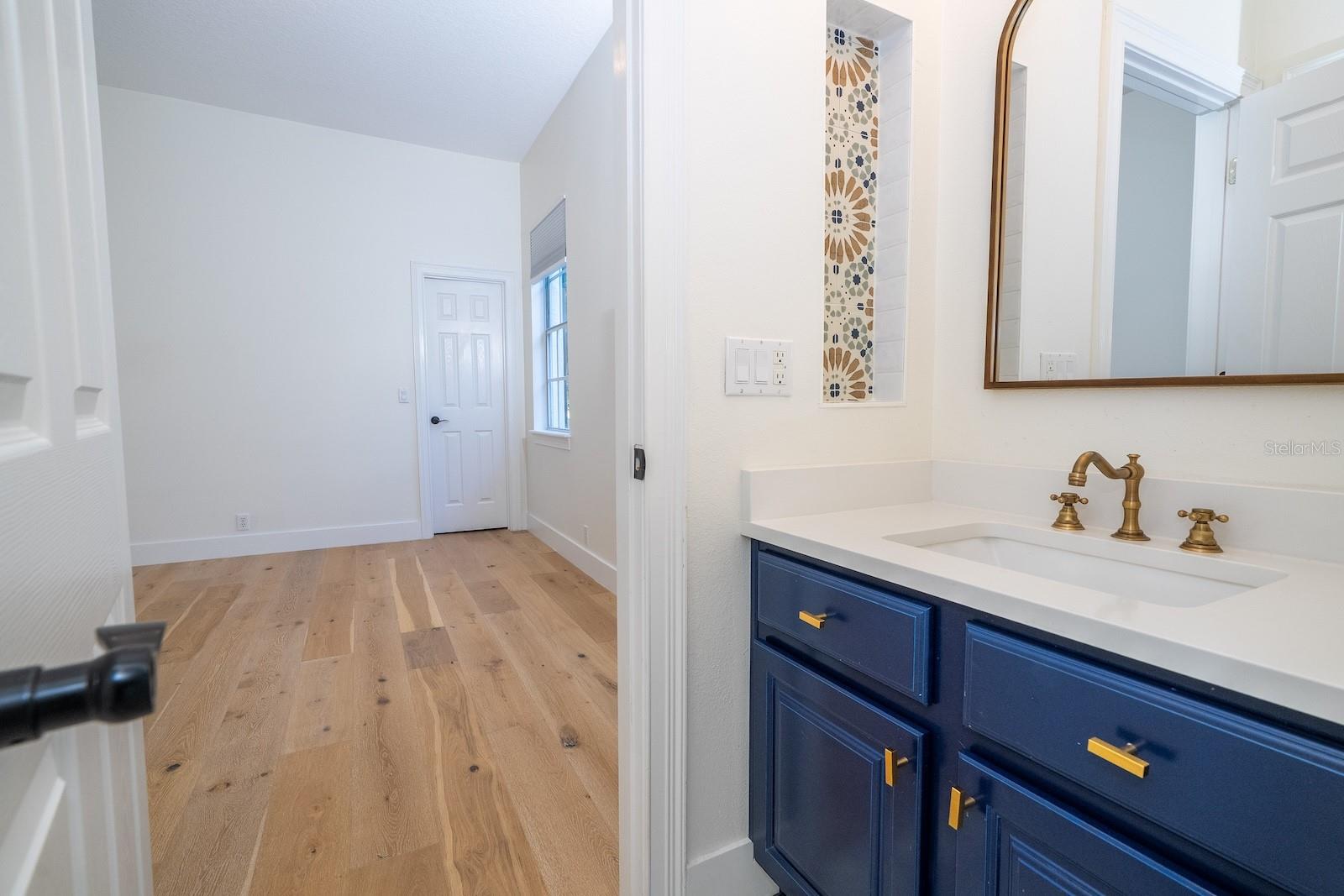 KEENES POINTE - Residential Lease