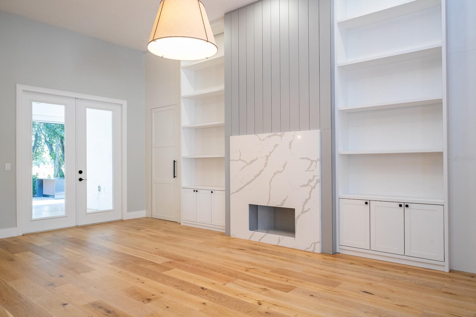 KEENES POINTE - Residential Lease