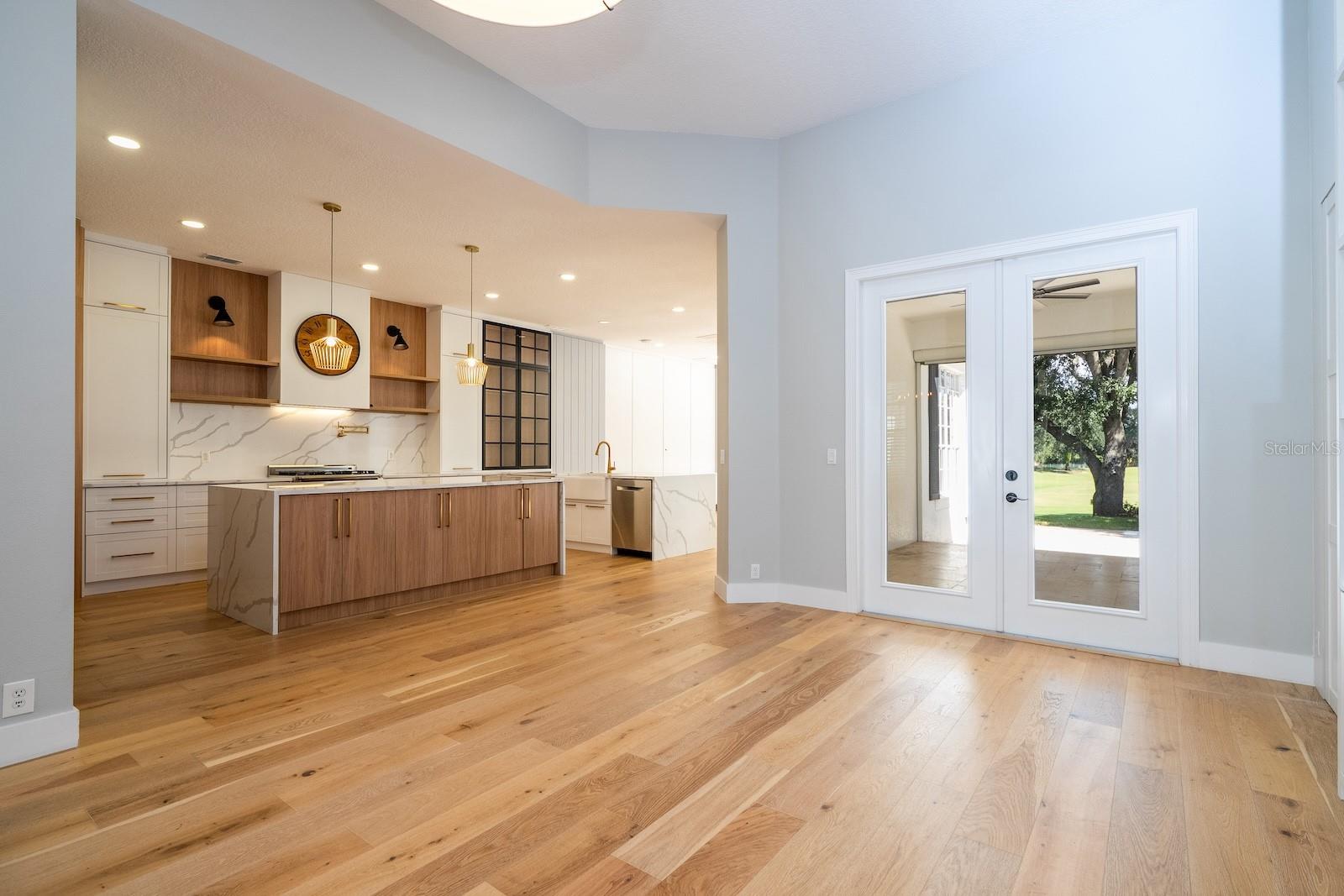 KEENES POINTE - Residential Lease