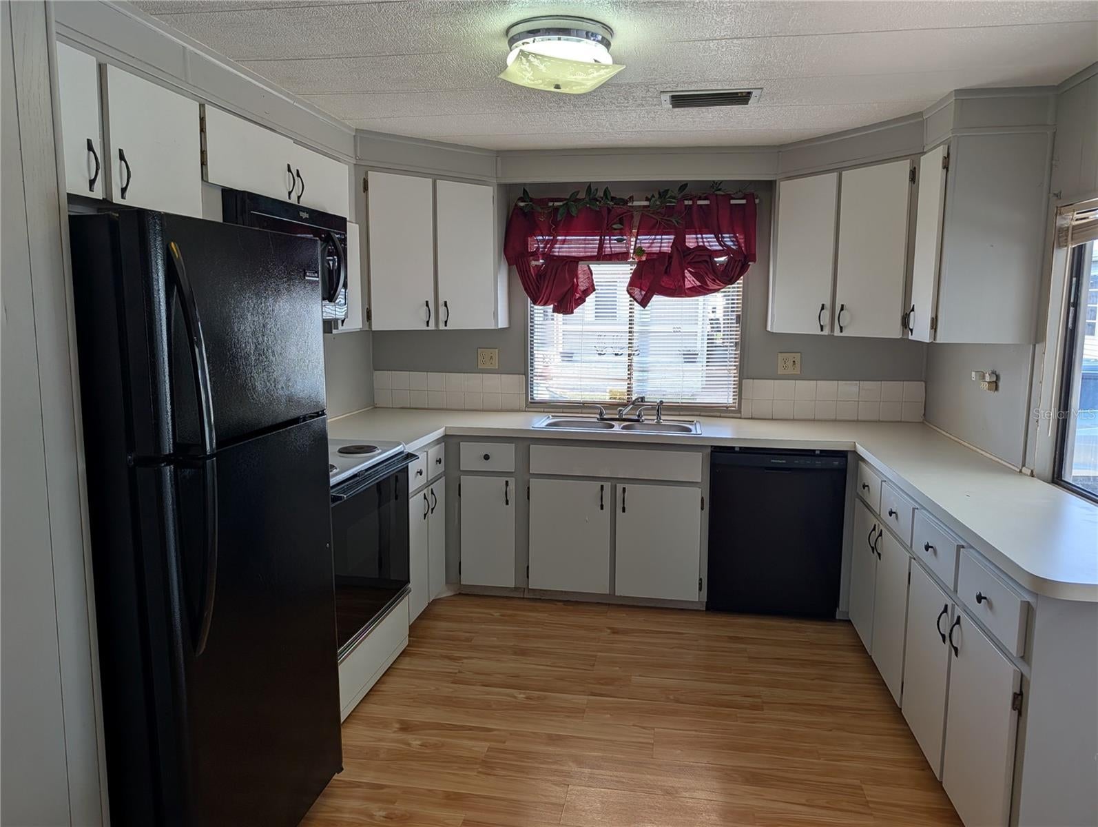 833 CERVINA DRIVE S, VENICE, FL, 34285 2 833 CERVINA DRIVE S