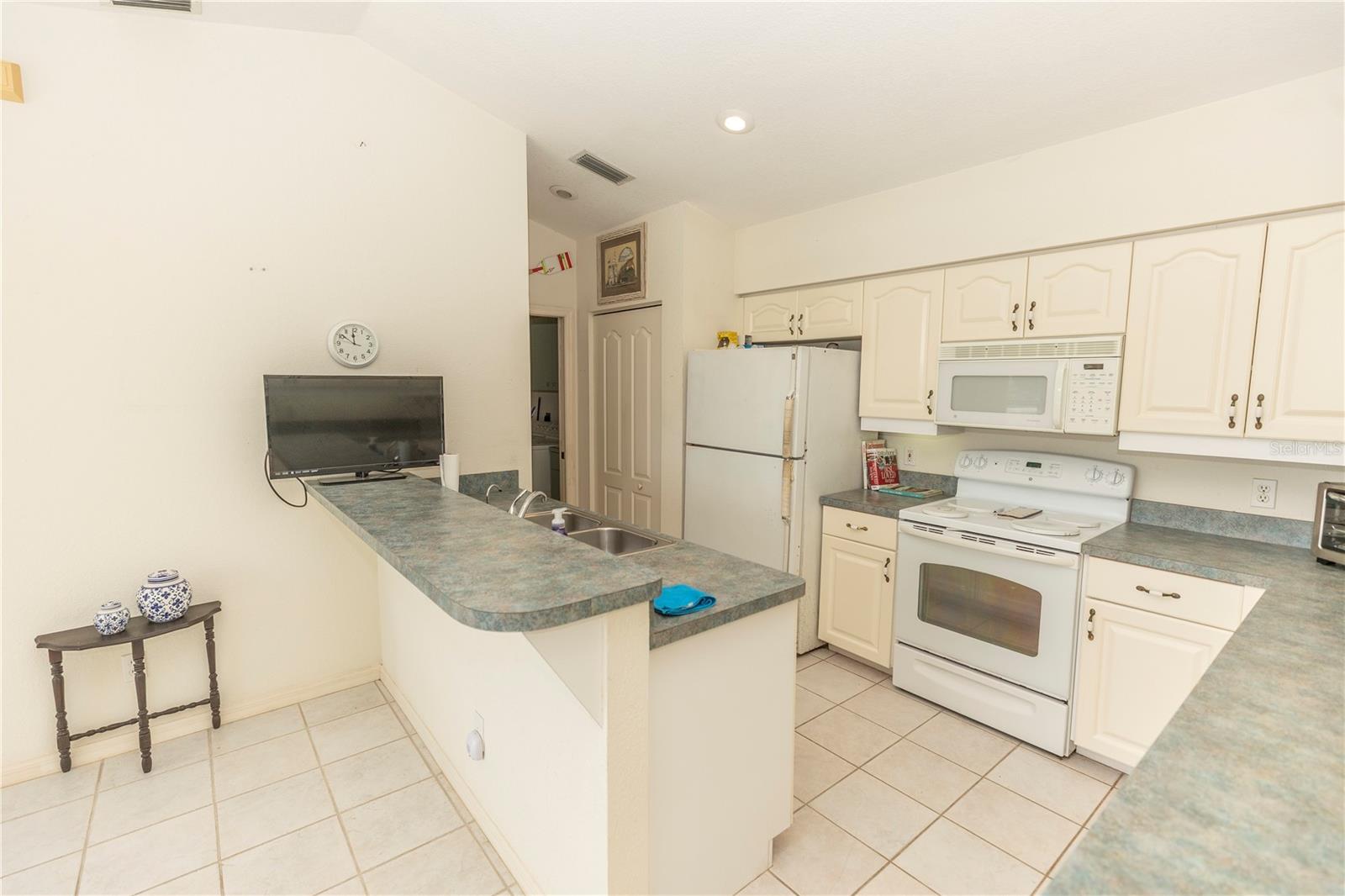 CAPE HAZE WINDWARD - Residential