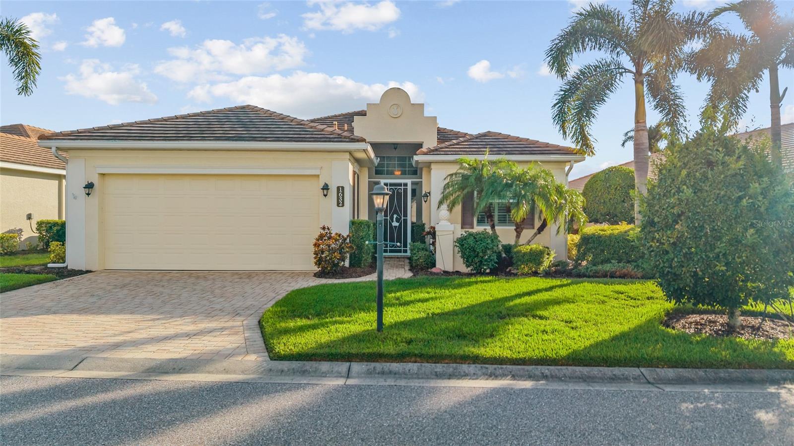 1632 LANCASHIRE DRIVE