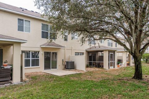 A home in VALRICO