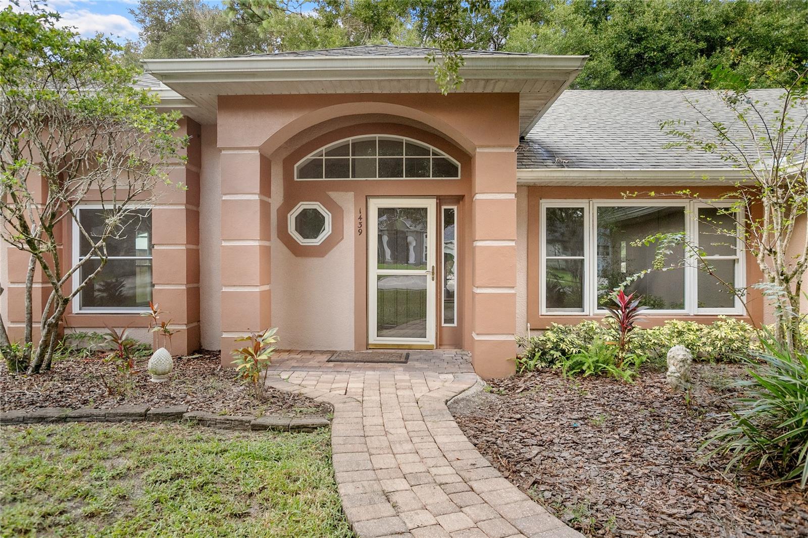1439 BENT OAKS BOULEVARD