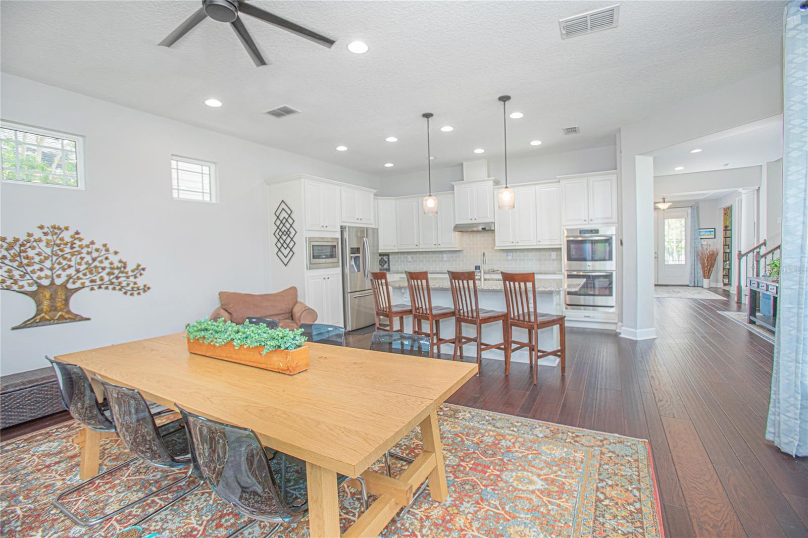 LAUREATE PARK - Residential