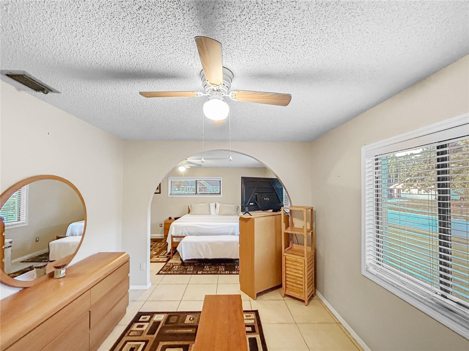 STERLING OAKS - Residential
