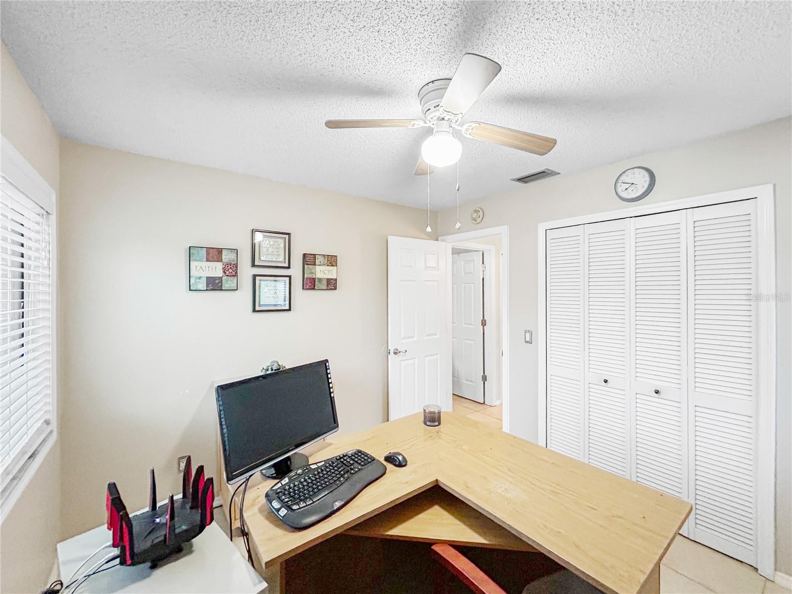 STERLING OAKS - Residential