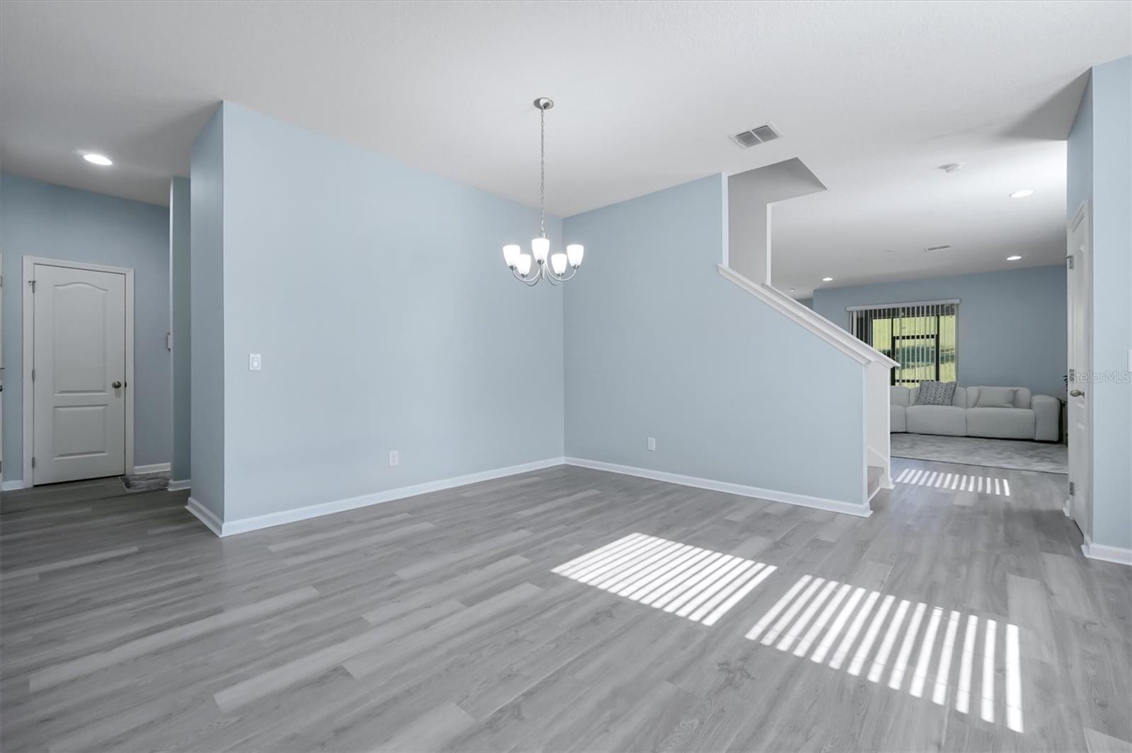 JOHNS LAKE LNDG PH 3 - Residential