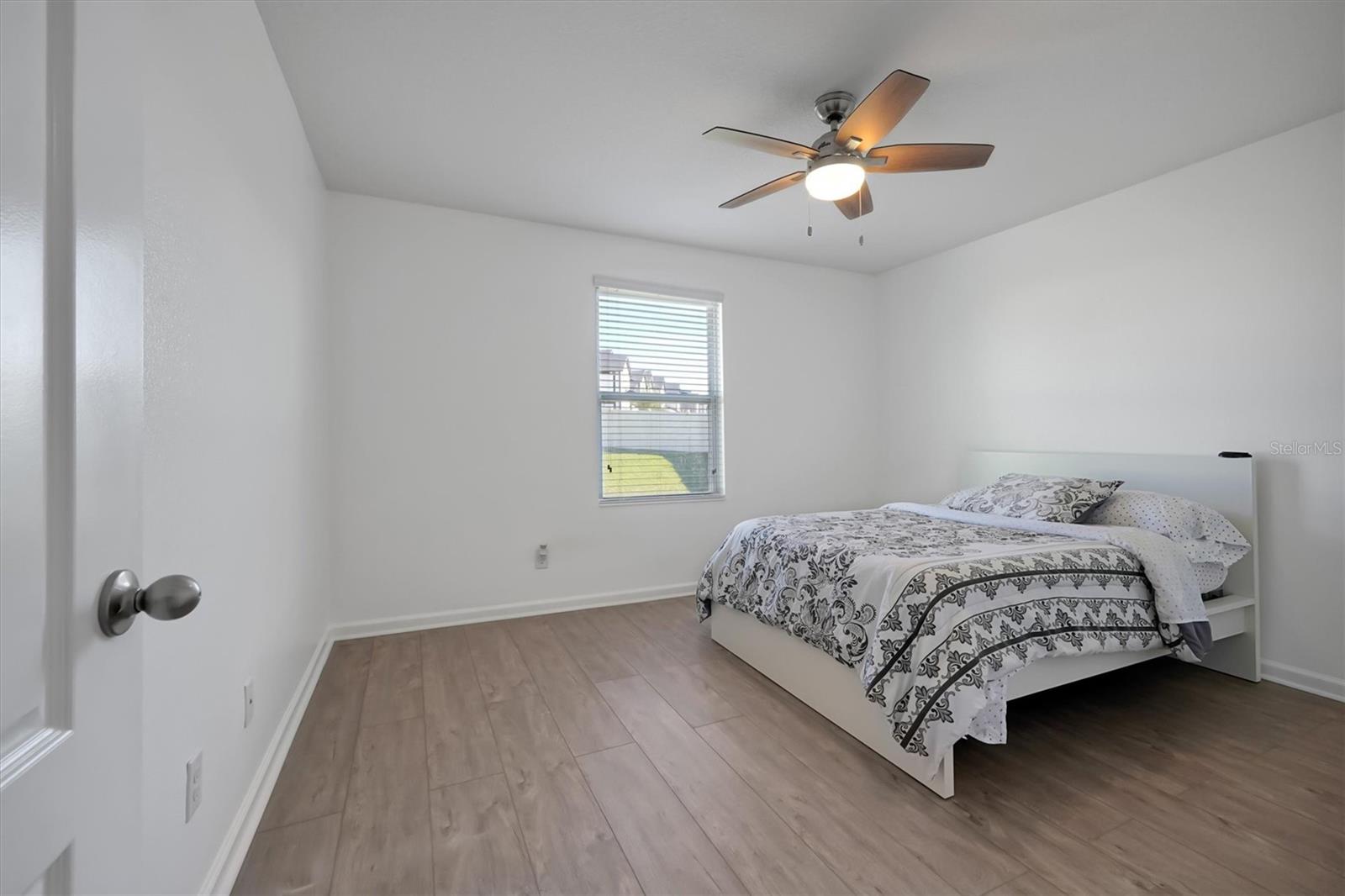 JOHNS LAKE LNDG PH 3 - Residential