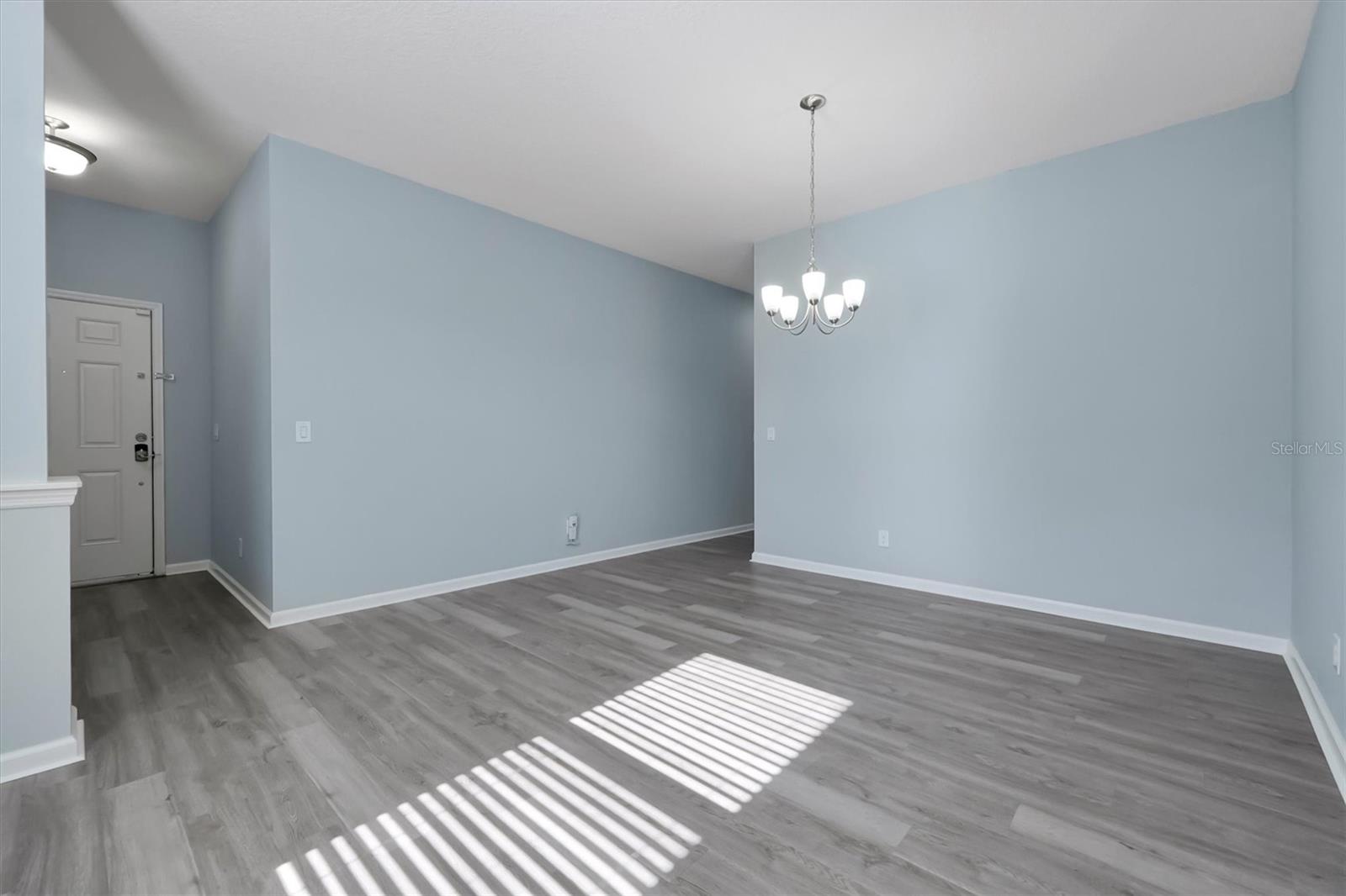 JOHNS LAKE LNDG PH 3 - Residential