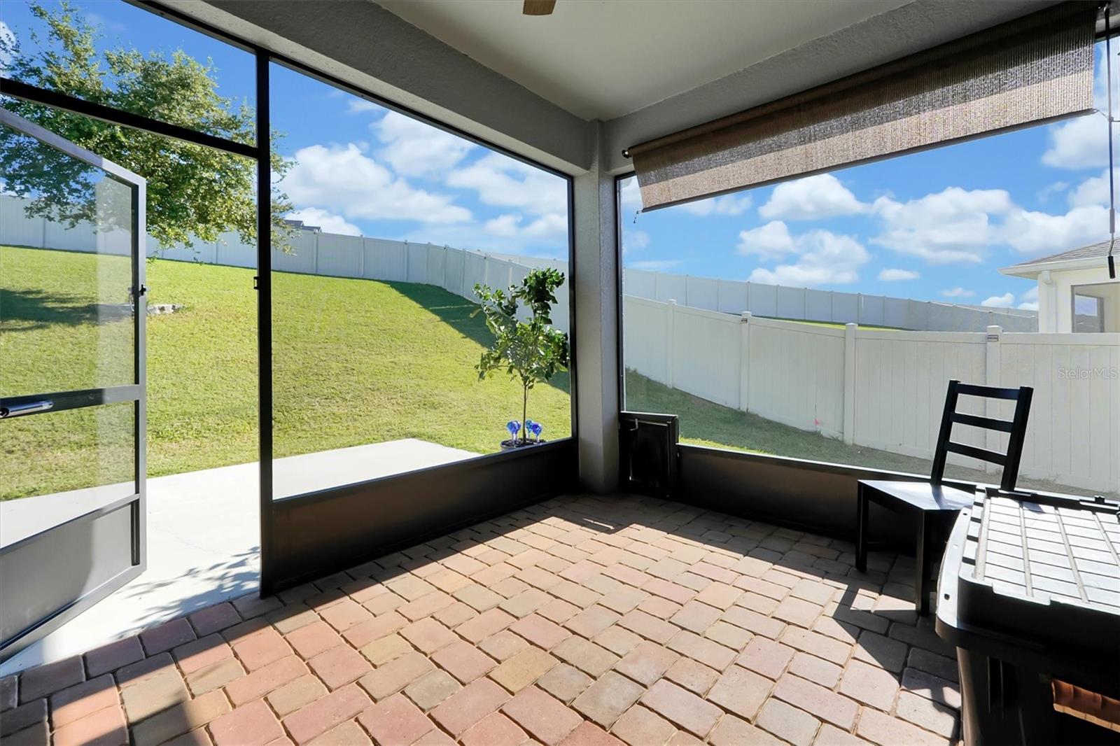 JOHNS LAKE LNDG PH 3 - Residential