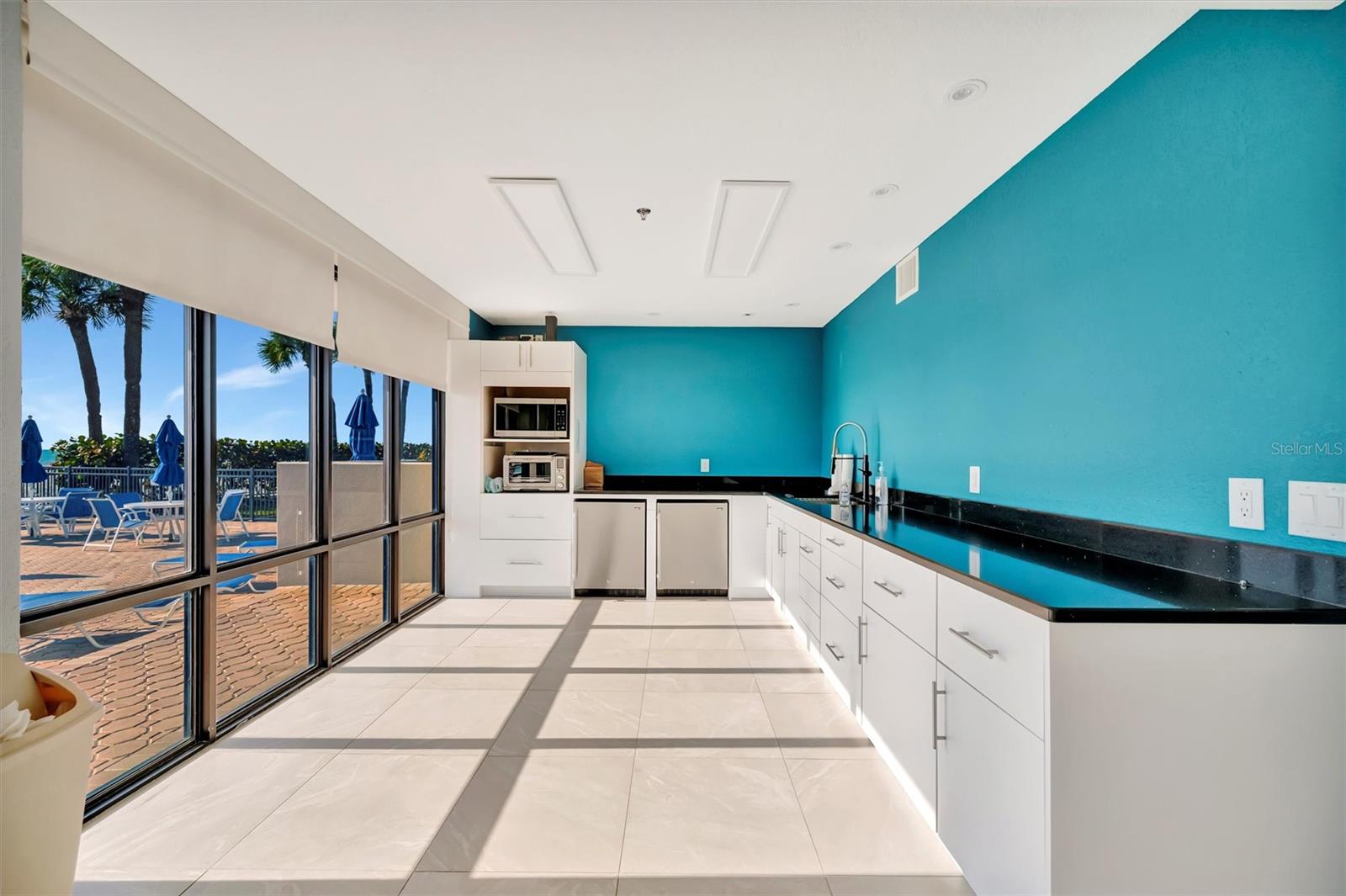 SEAMARK CONDO - Residential