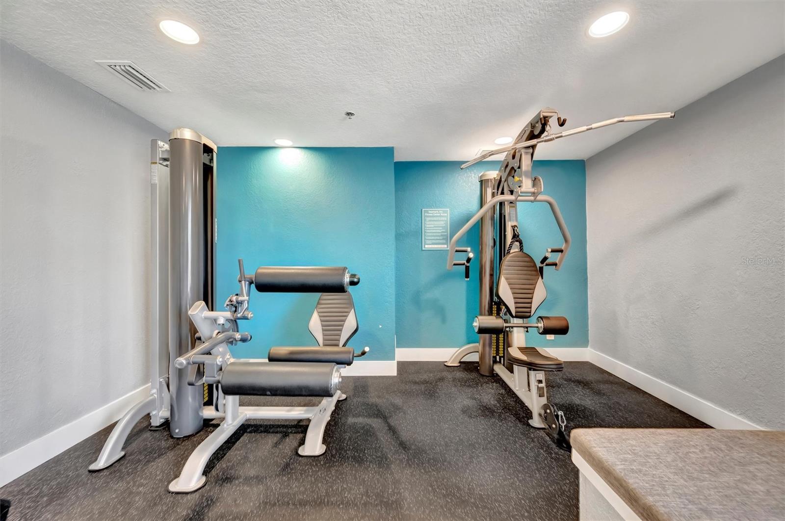 SEAMARK CONDO - Residential