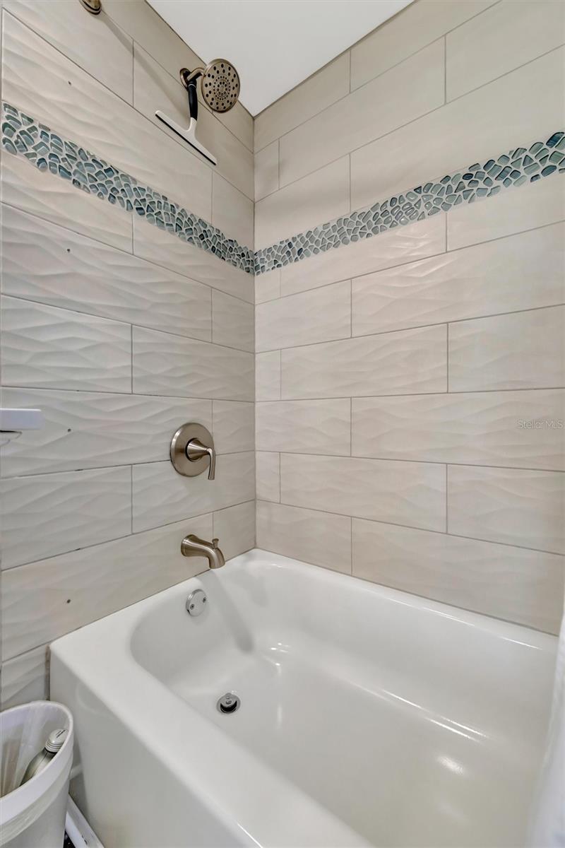 SEAMARK CONDO - Residential