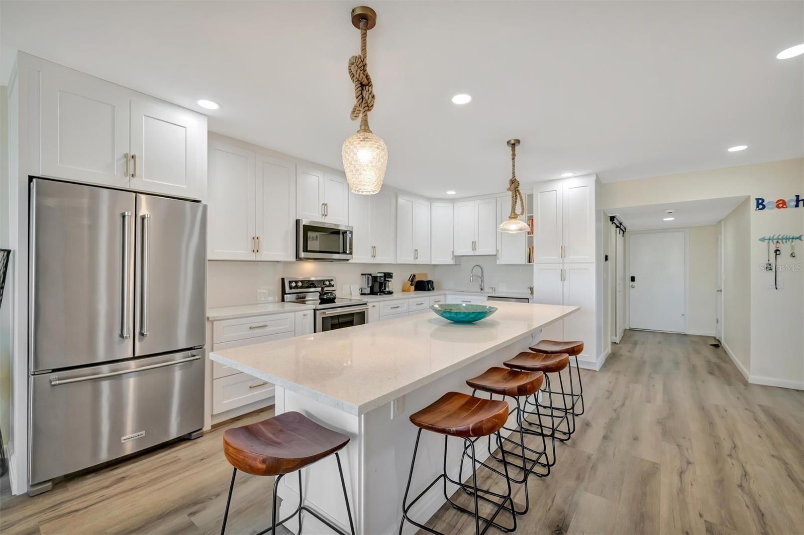 SEAMARK CONDO - Residential